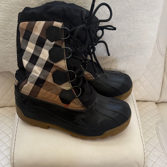 Burberry Black and Tan Plaid Boots - Picture 4 of 6